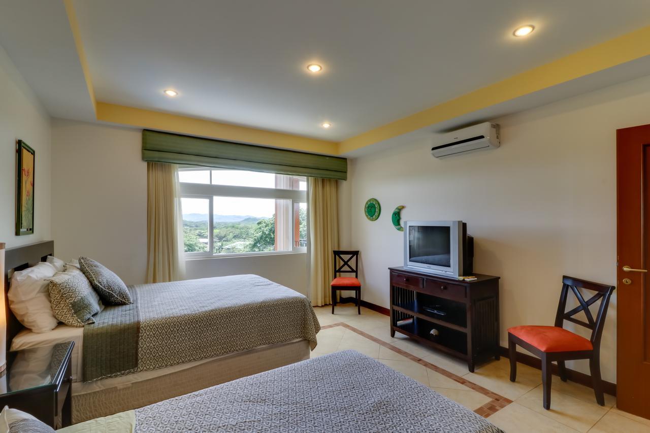 Naxos 15 Apartamento Tamarindo Exterior foto